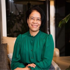 Bà Đinh Kim Nhung